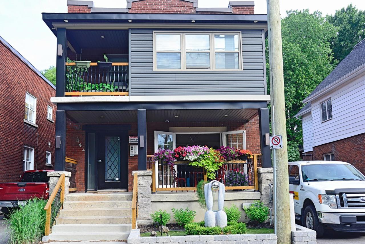 Ottawa Downtown Executive Apartment Retreat With Private Balcony Near Bank Street - Sleep Max 2 Экстерьер фото