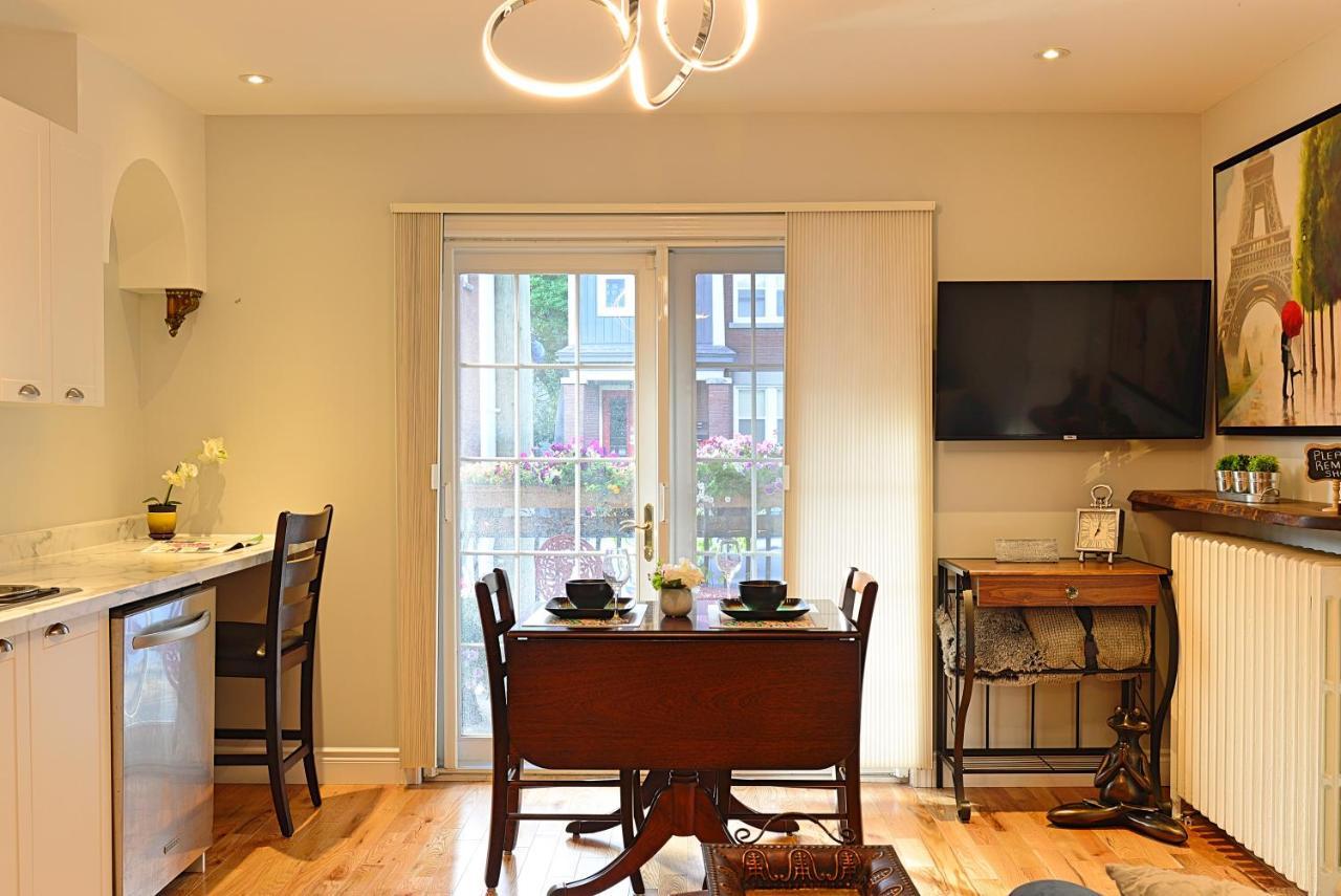 Ottawa Downtown Executive Apartment Retreat With Private Balcony Near Bank Street - Sleep Max 2 Экстерьер фото