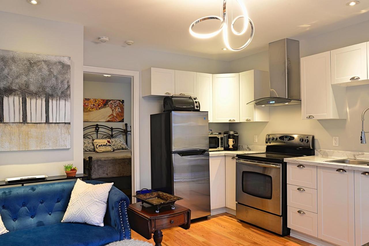 Ottawa Downtown Executive Apartment Retreat With Private Balcony Near Bank Street - Sleep Max 2 Экстерьер фото